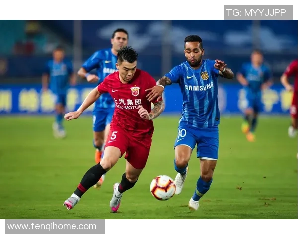 上海上港与江苏苏宁激战正酣现场直播全程回顾与精彩瞬间分享