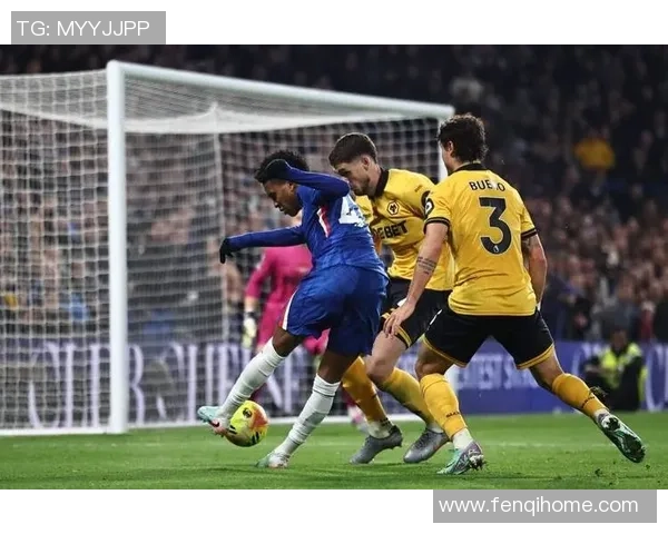 TA：当埃斯特旺在场上时，切尔西的要挟进攻更多也更具观赏性